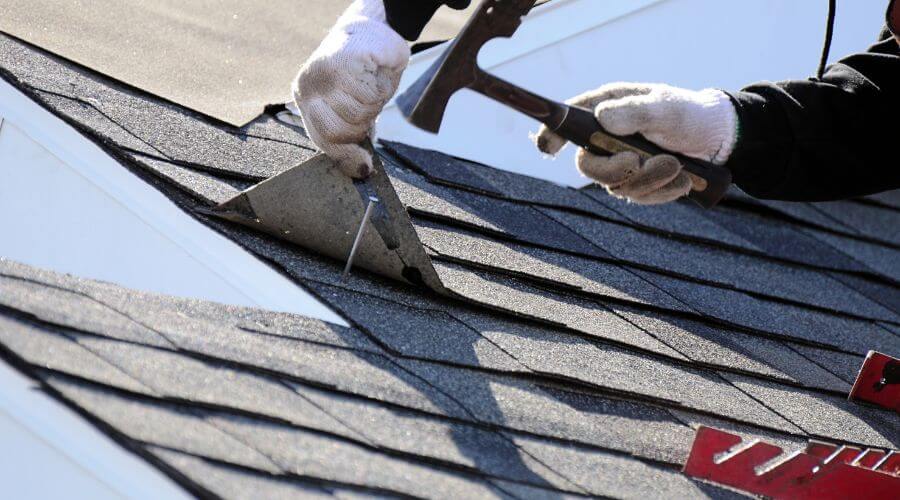 Professional residential roofers in Worthington, IN